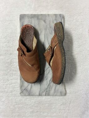 TEVA Leather Cork Wedge Clogs Mules Brown Suede Slip On Size 9